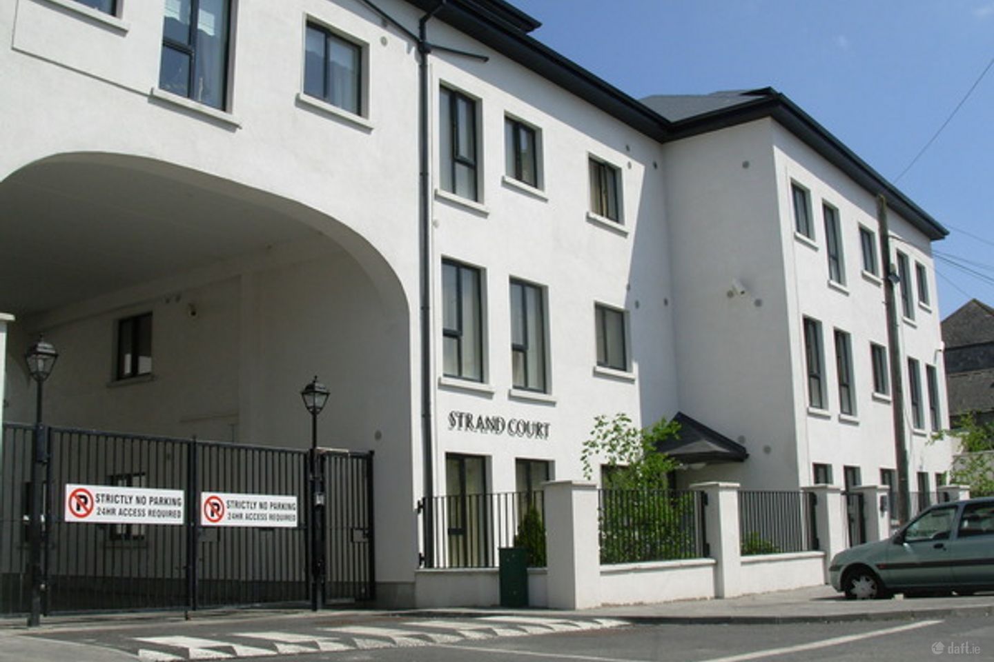 Strandcourt, Strand Street, Athlone, Co. Westmeath — photo 1