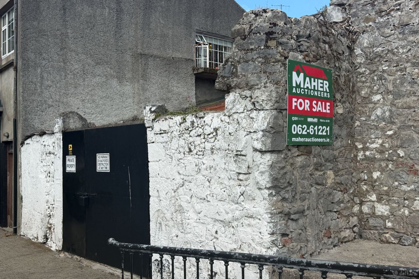 Off Main St, Cashel, Co. Tipperary — photo 1