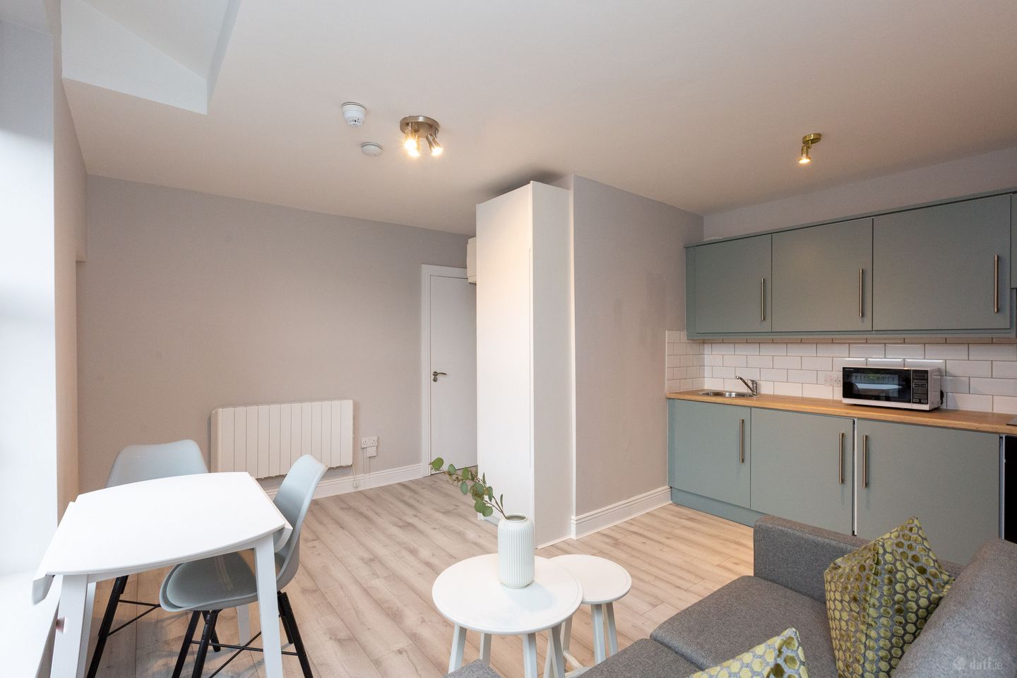 Apartment 2, 21 Grove Park, Rathmines, Dublin 6 — photo 1
