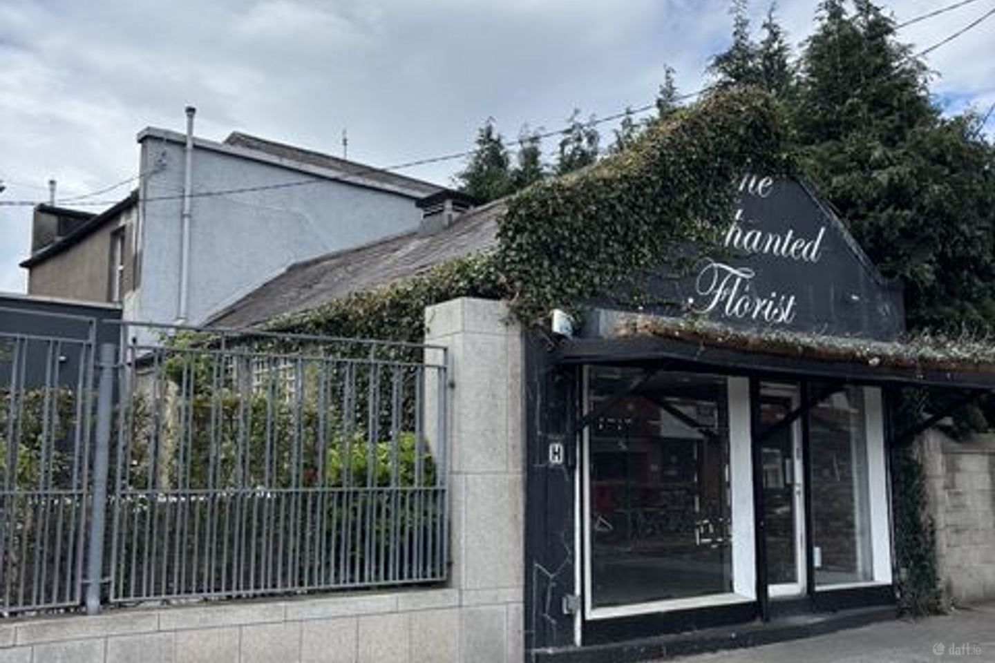  The Barn 18a Milltown Road, Milltown, Dublin 6, D06H020 — photo 1