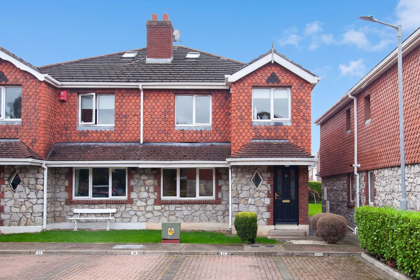 13 The Court, Drumcondra, Dublin  9, Co. Dublin, D09C8Y6 — photo 1