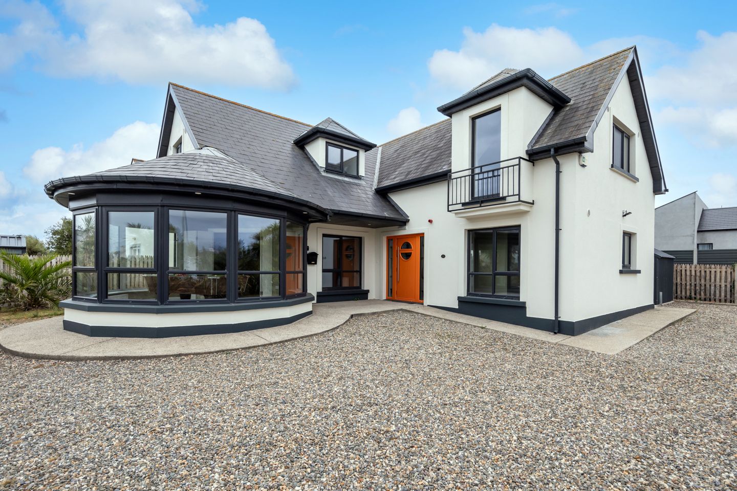 26 Walsheslough, Rosslare Strand, Rosslare, Co Wexford, Y35DT99 — photo 1