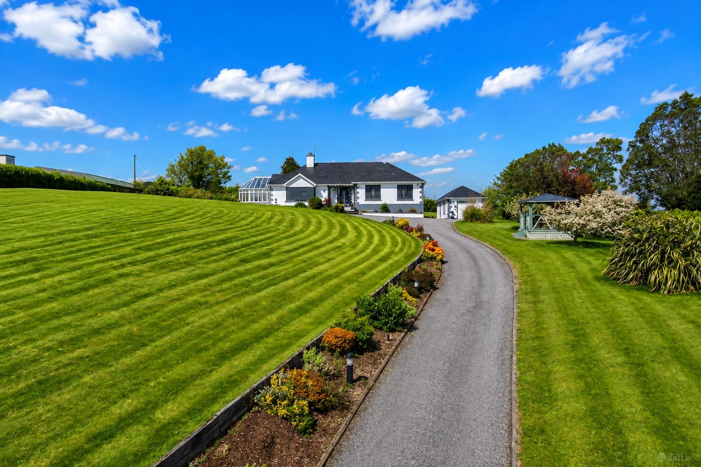 Sea View Lodge, Inch Road, Blackwater, Co. Wexford, Y21RP89 — photo 1