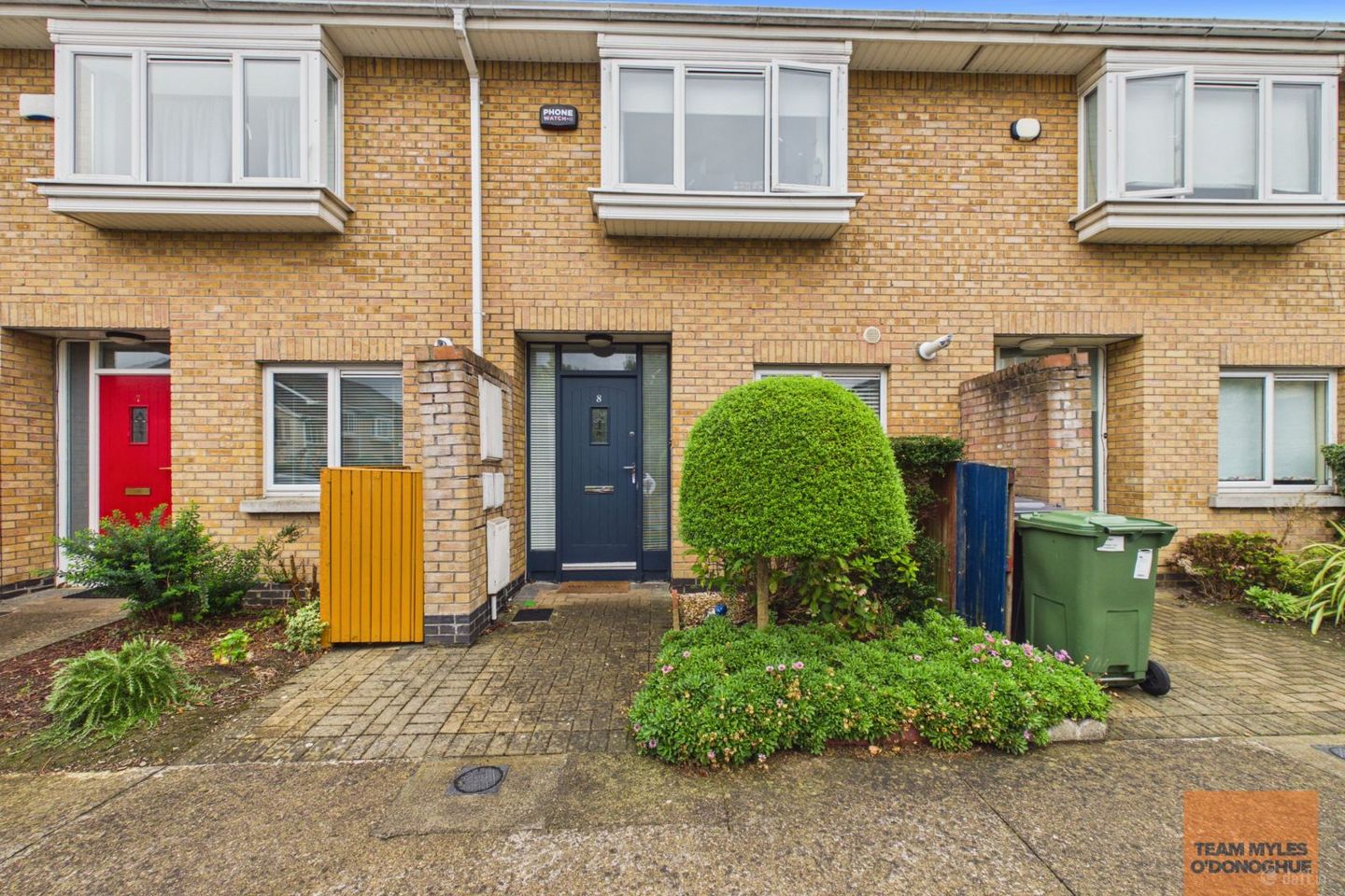 8 Fernleigh Court, Carpenterstown, Dublin 15, D15A9TP — photo 1