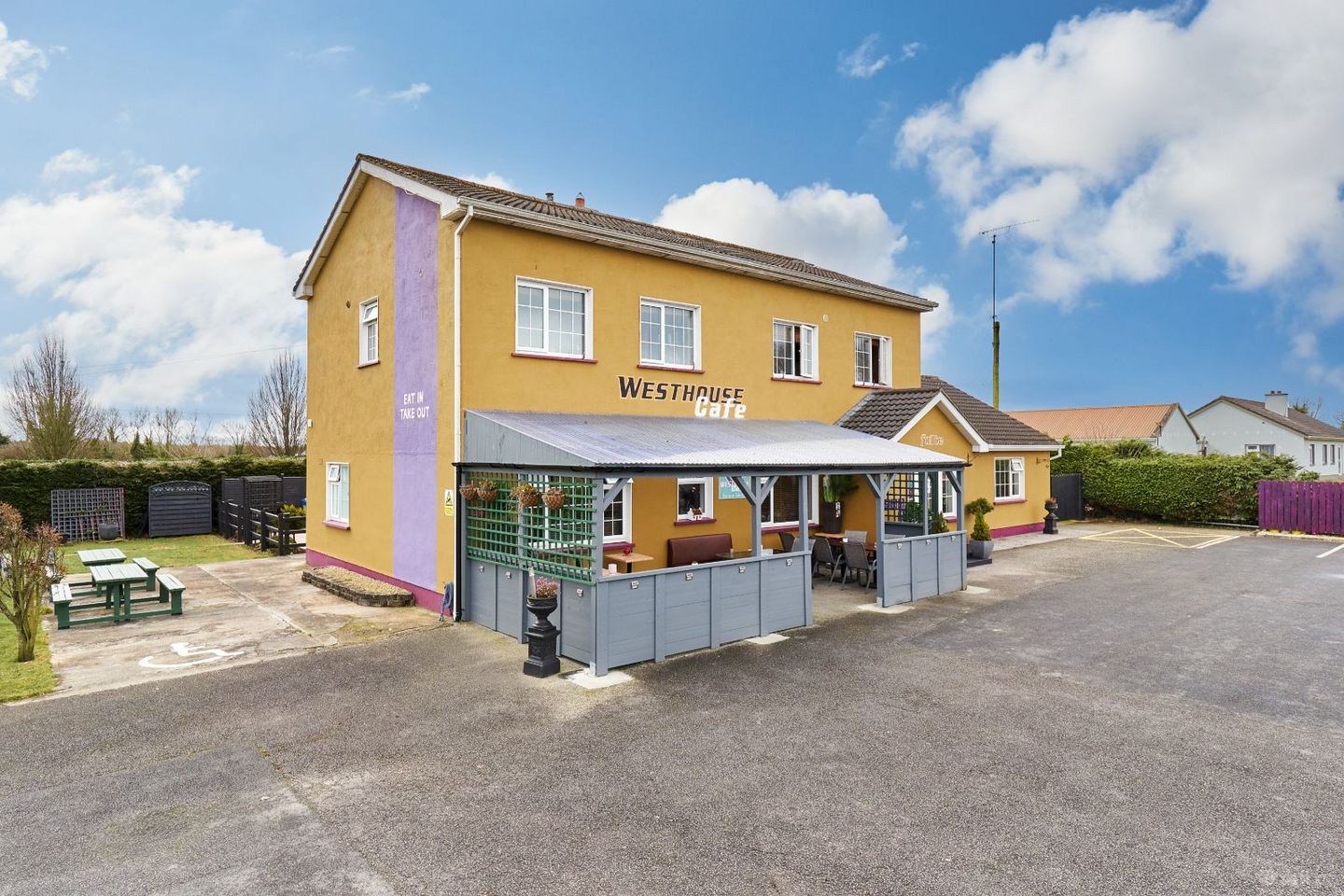 Westhouse Cafe, Lissanurlan, N5 west, Killashee, Co. Longford, N39E0A6 — photo 1