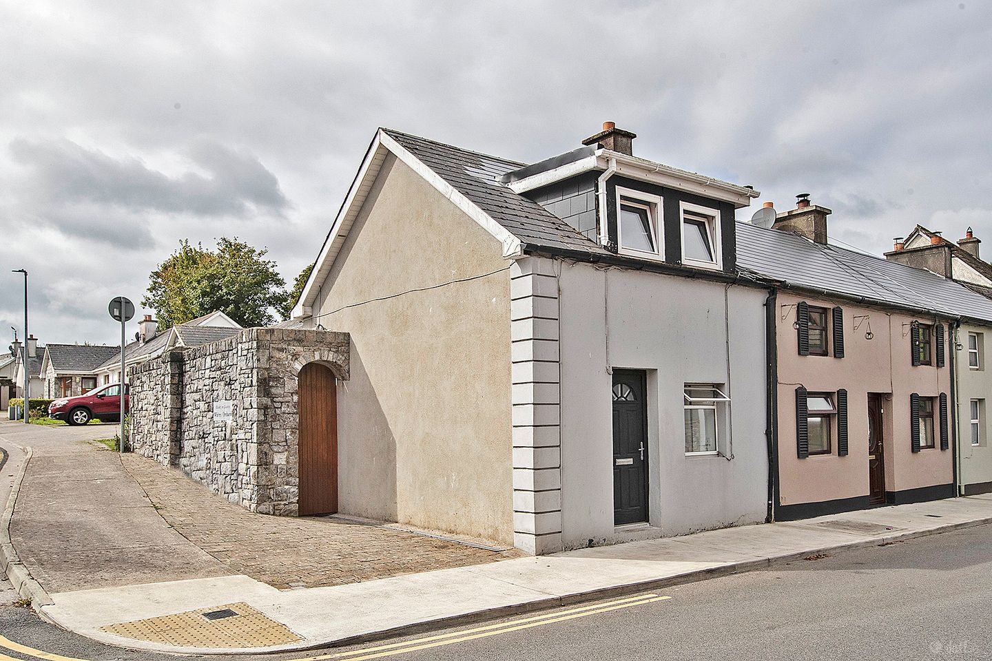 5 Fairlane, O'Connell St, Dungarvan, Co Waterford, X35 F426 — photo 1