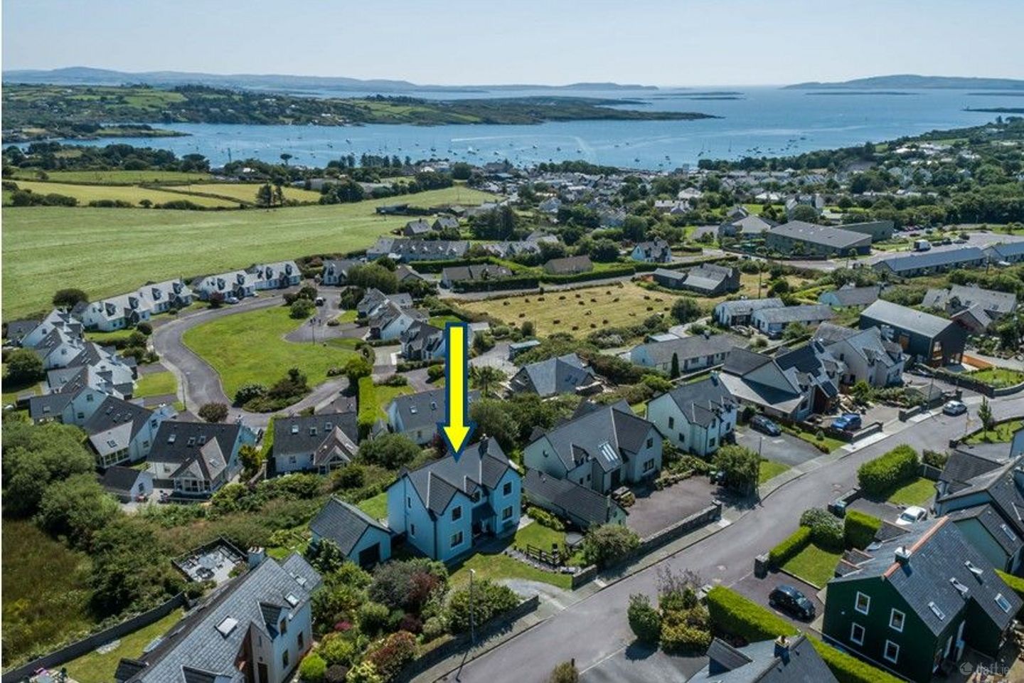 15 Ard Chleire, Schull, Co. Cork, P81AP99 — photo 1