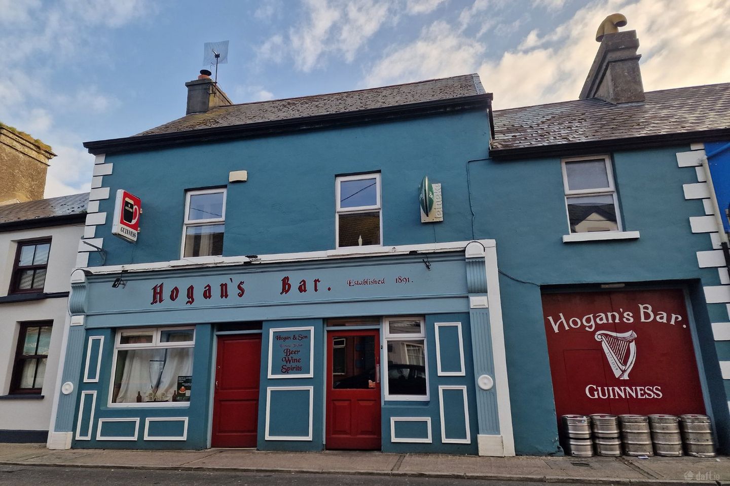 Hogans Bar, Main Street, Corofin, Co. Clare, V95KT78 — photo 1