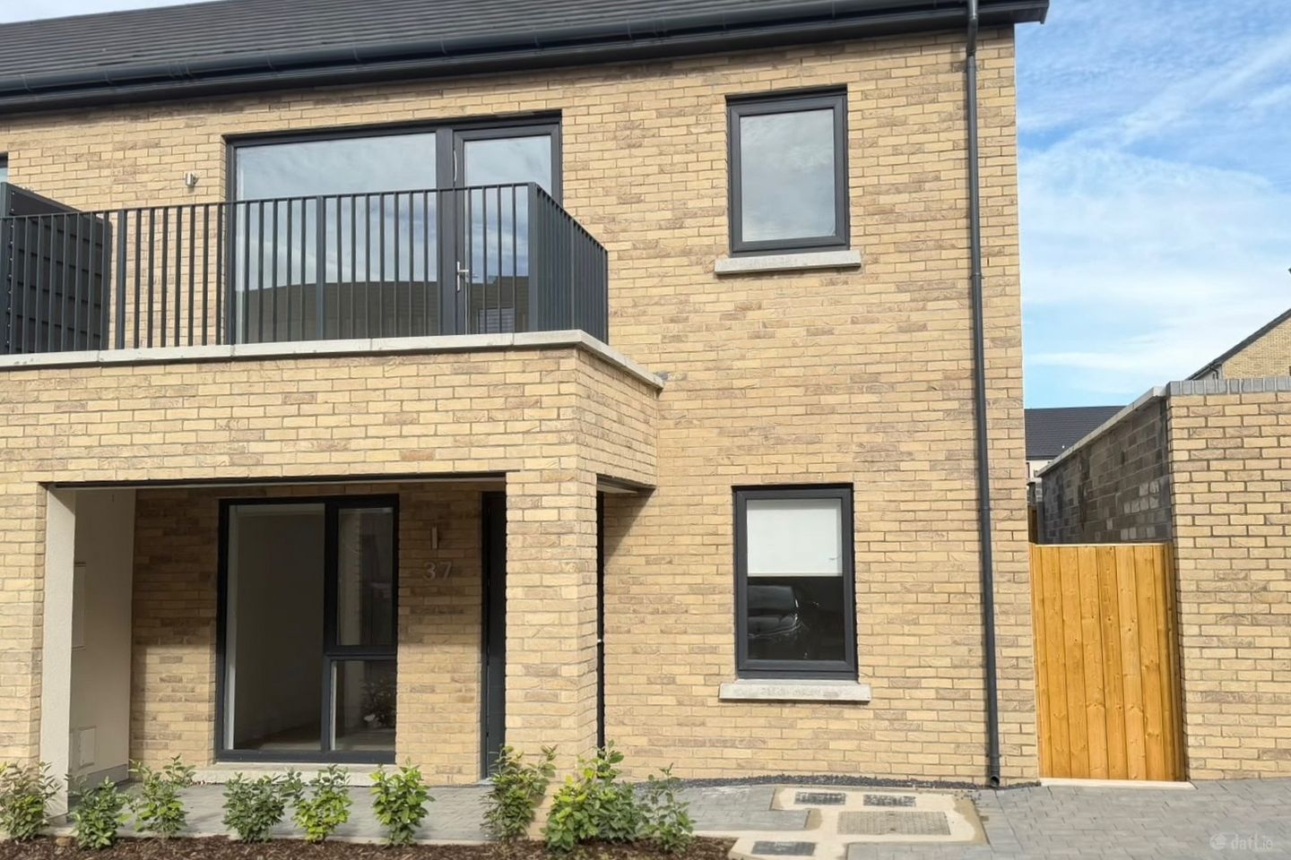 Woodbrook Grove, Dublin Road, Bray, Co. Wicklow, Shankill, Co. Dublin — photo 1