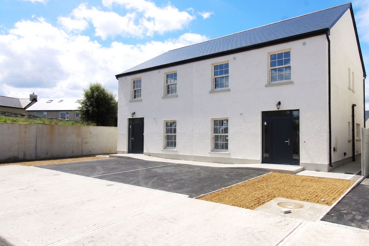 10 Beech Hill, Crossmolina, Co. Mayo, F26X7TV — photo 1