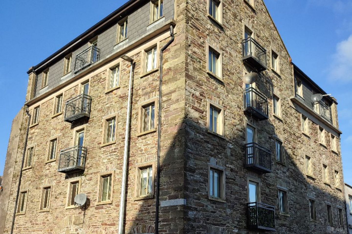 Apartment 9 , Brown'S Court, Lower Brown Street, Youghal, Co. Cork, P36YP40 — photo 1