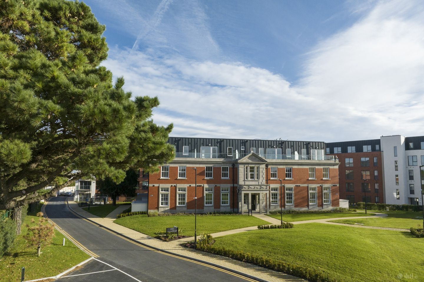 Occu Brookwood, St. Brigid's Road, Killester, Co. Dublin — photo 1