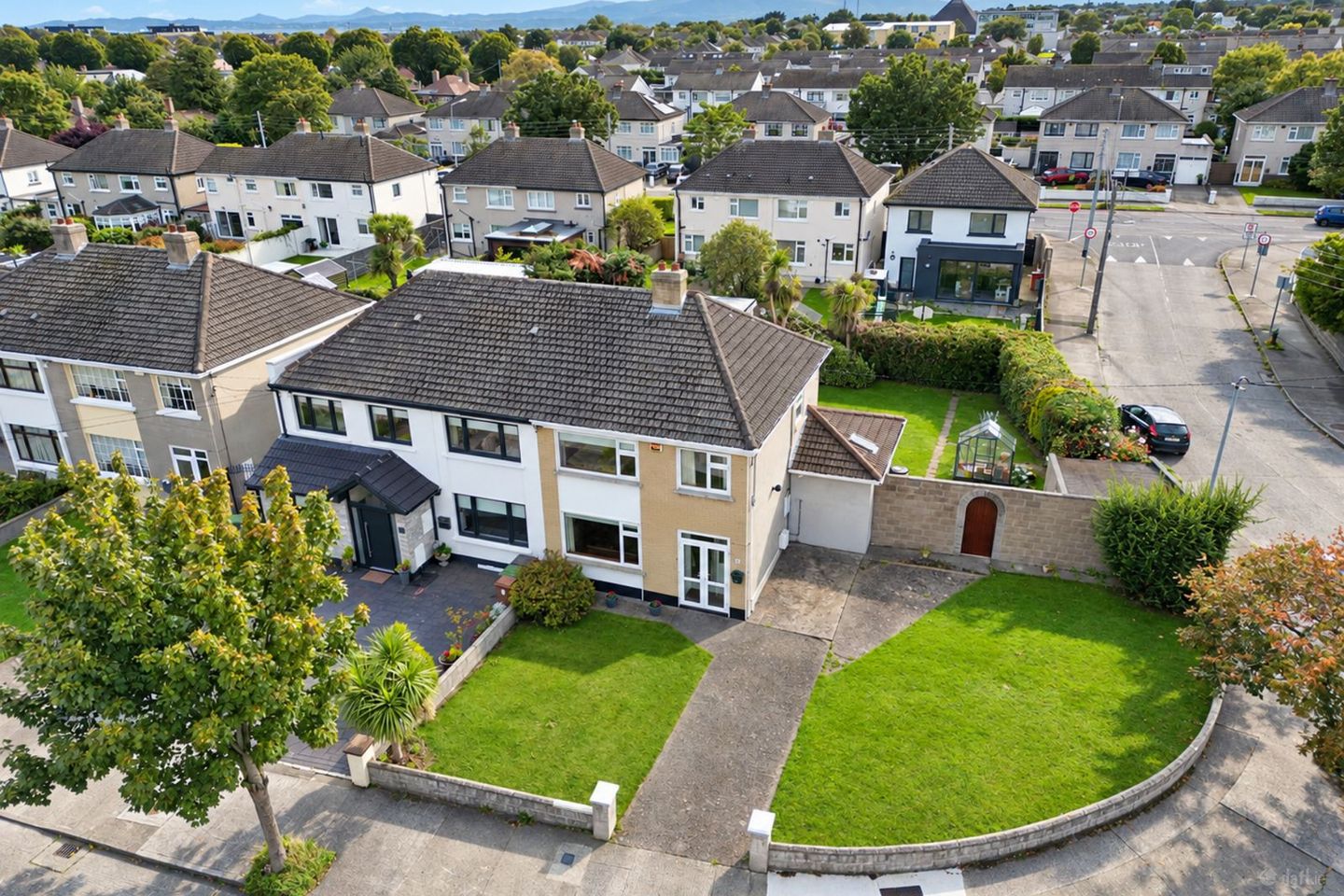 2 Alden Drive, Sutton, Dublin 13, D13YE13 — photo 1