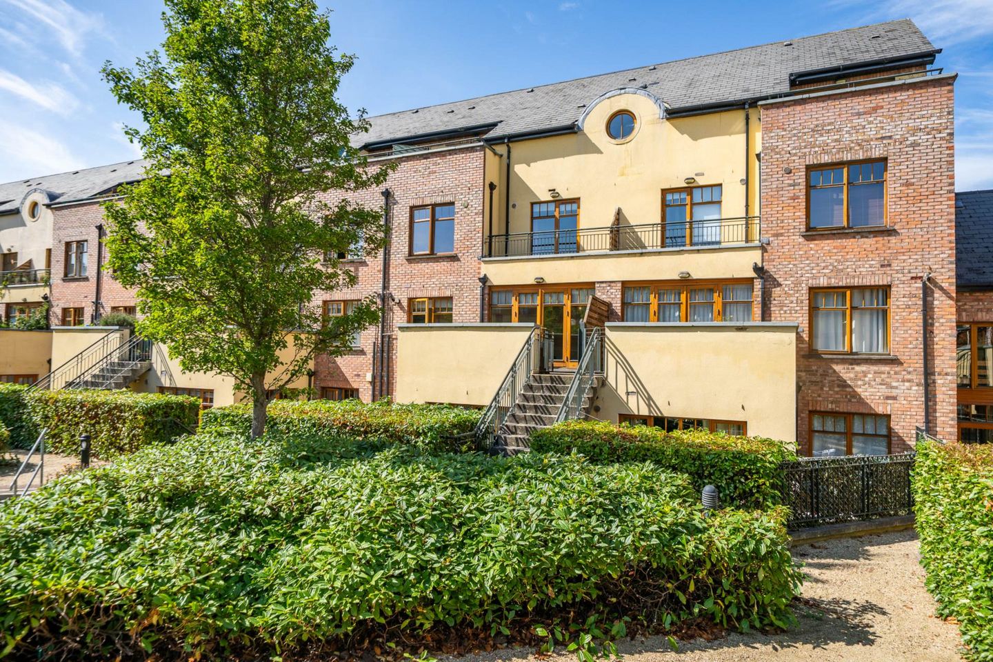 9 Woodbrook Court, Castleknock, Dublin 15, Co. Dublin, D15Y796 — photo 1