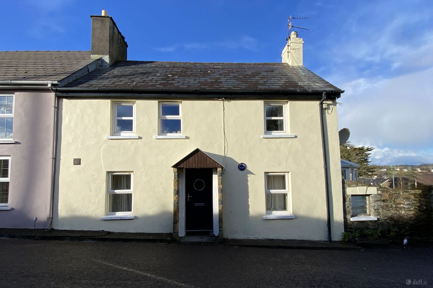 Rope Walk Cottage, Winter'S Hill, Kinsale, Co. Cork, P17RR26 — photo 1