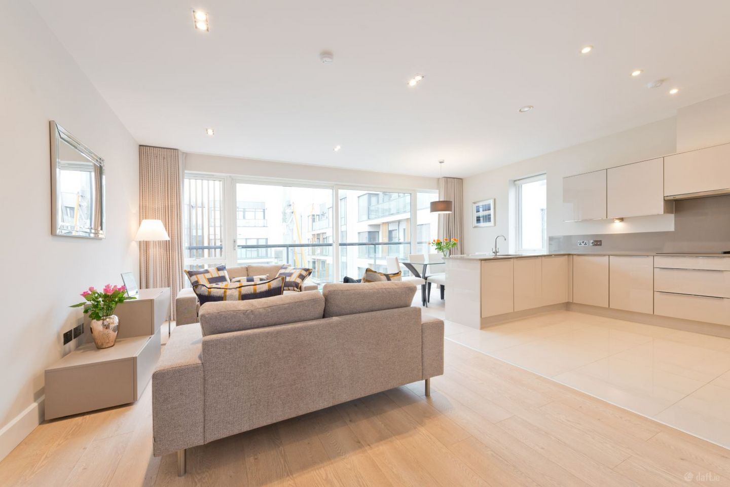 3 Bed, Shieling Square, Howth Road, Raheny, Co. Dublin — photo 1