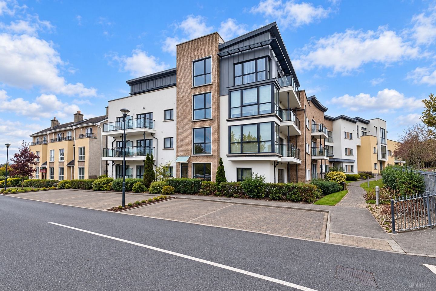 Apartment 175, Boíreann Bheag, Roscam, Co. Galway, H91YW28 — photo 1