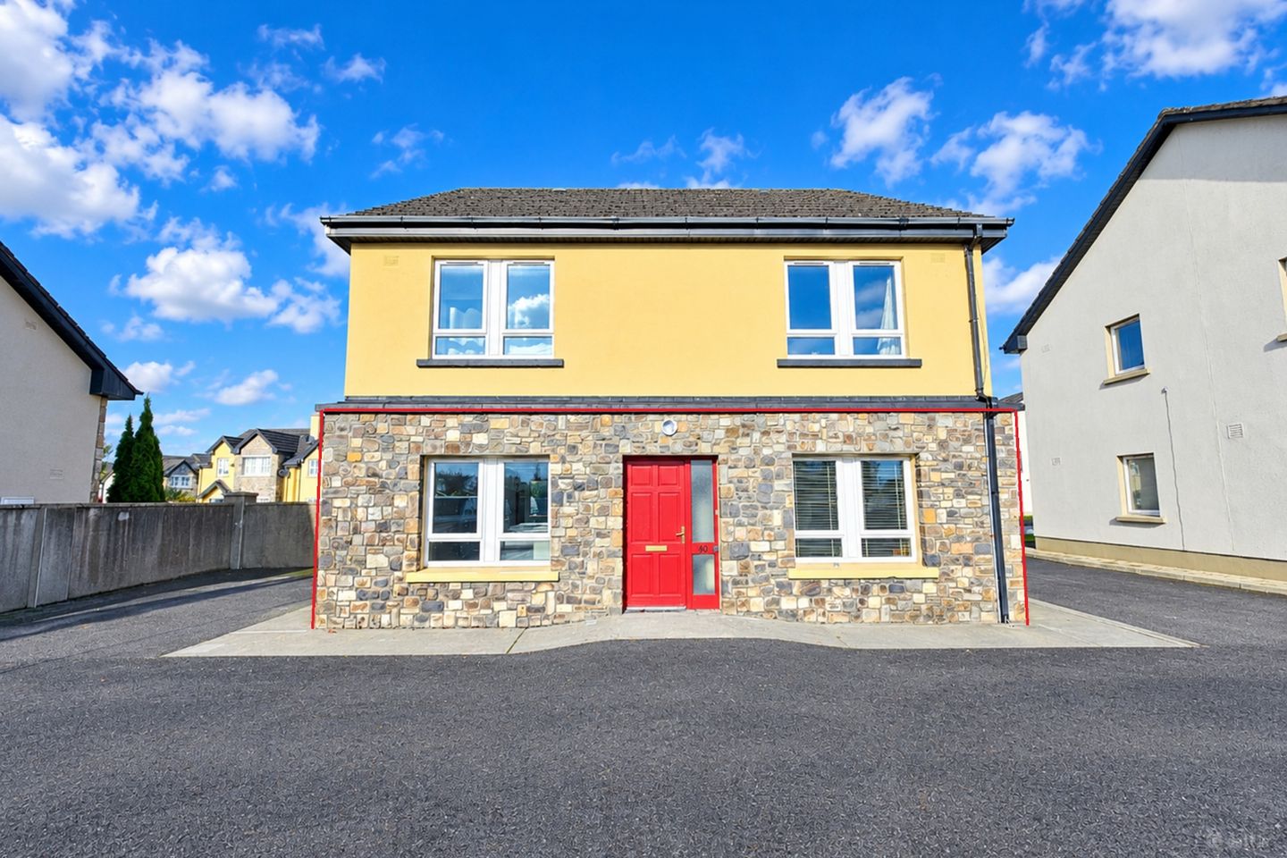 30 Inis Clair, Kildysart Road, Ennis, Co Clare, V95 YF66 — photo 1