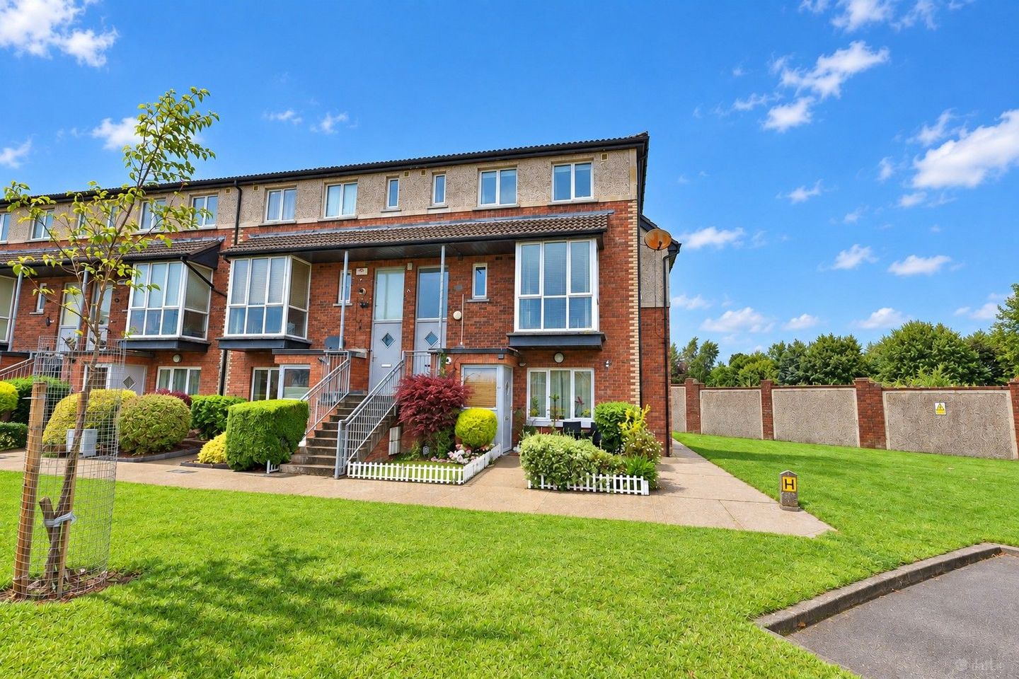 28 The Square, Innwood, Enfield, Co. Meath, A83TE83 — photo 1
