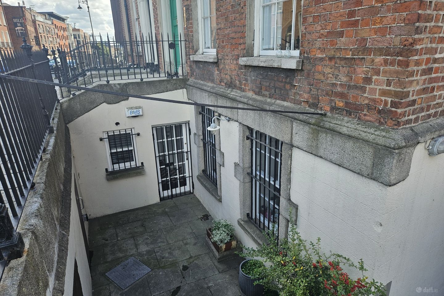 54 Mountjoy Square West, Basement, Dublin 1, Co. Dublin — photo 1