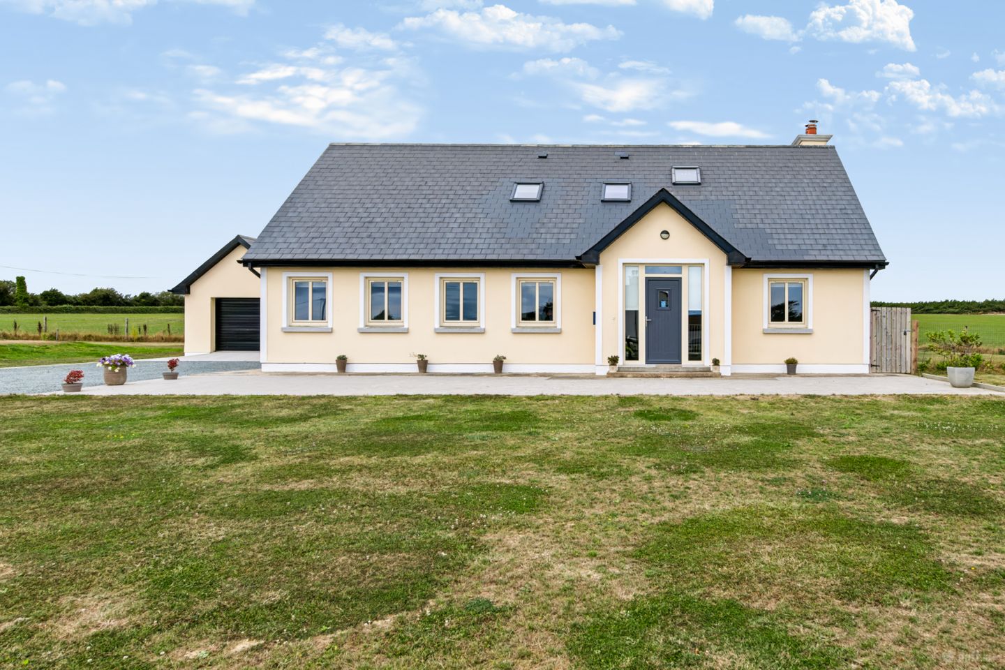 2 Templars Way, Duncannon, Co Wexford, Y34P308 — photo 1