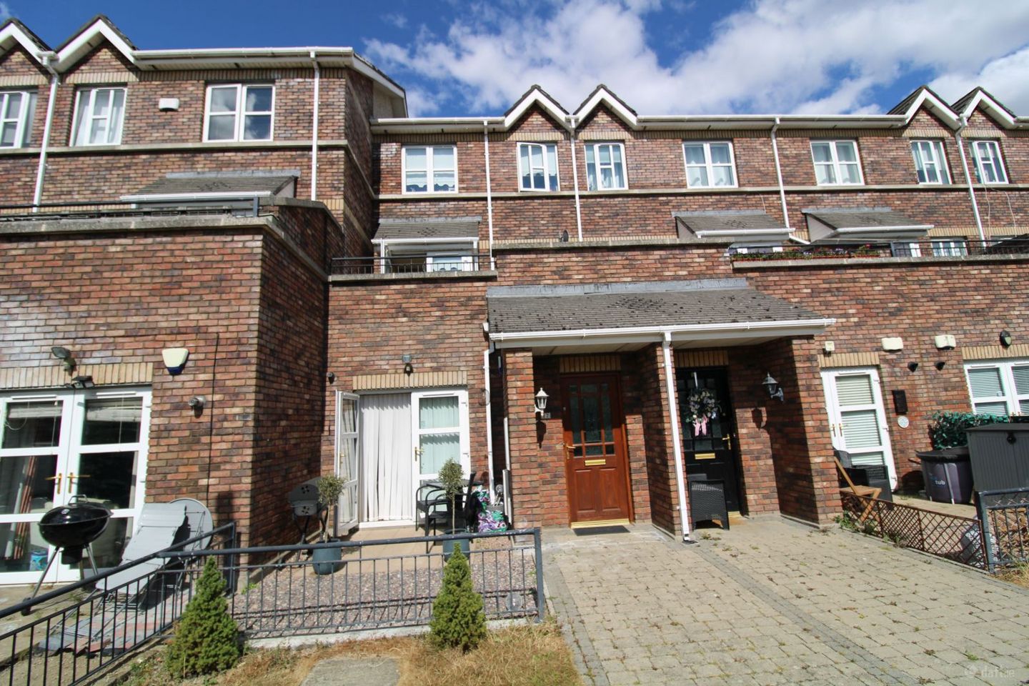 17 Latchford Park, Clonee, Dublin 15, D15P028 — photo 1