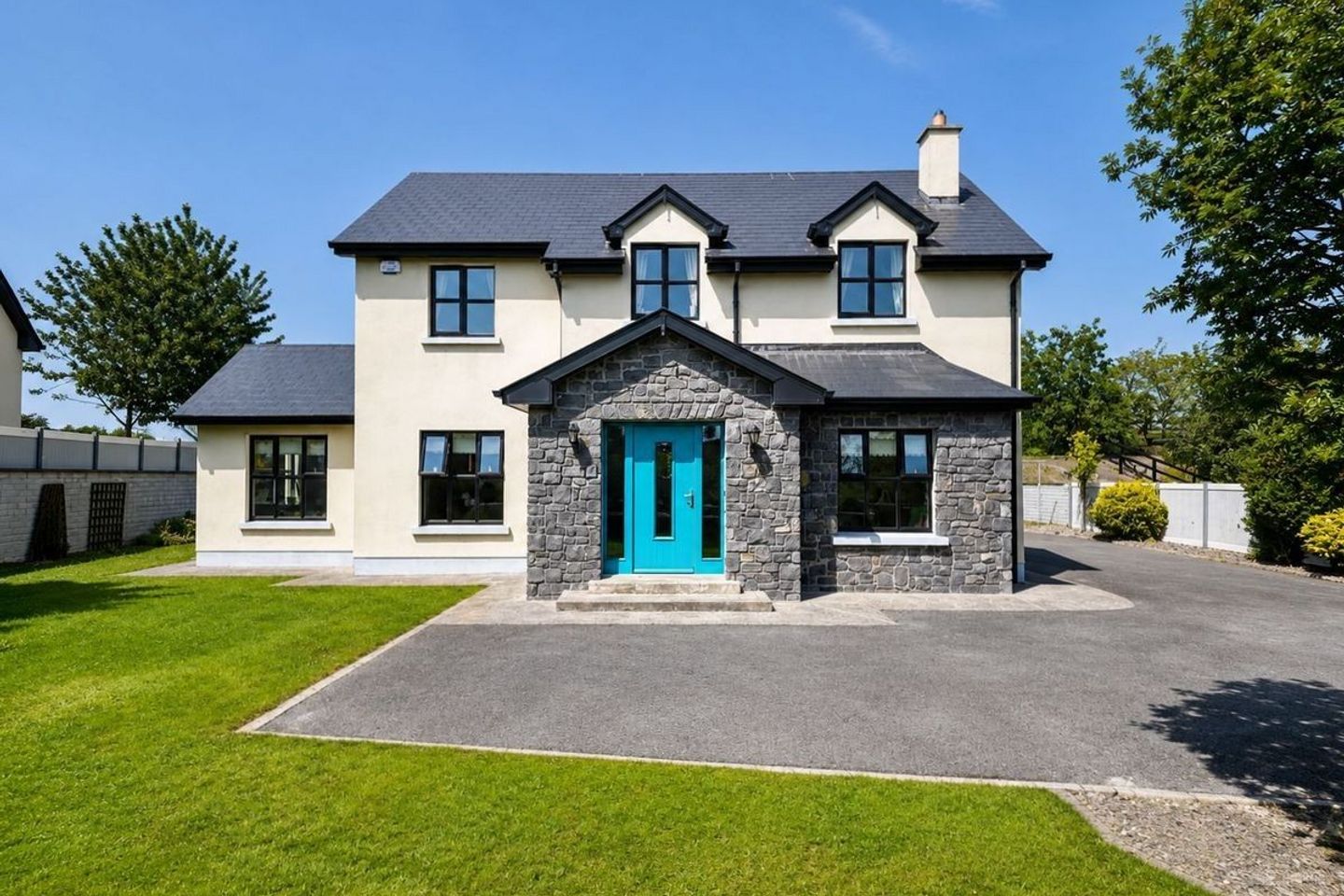 4 Na Cluainte, Killeenadeema, Loughrea, Co. Galway, H62P865 — photo 1