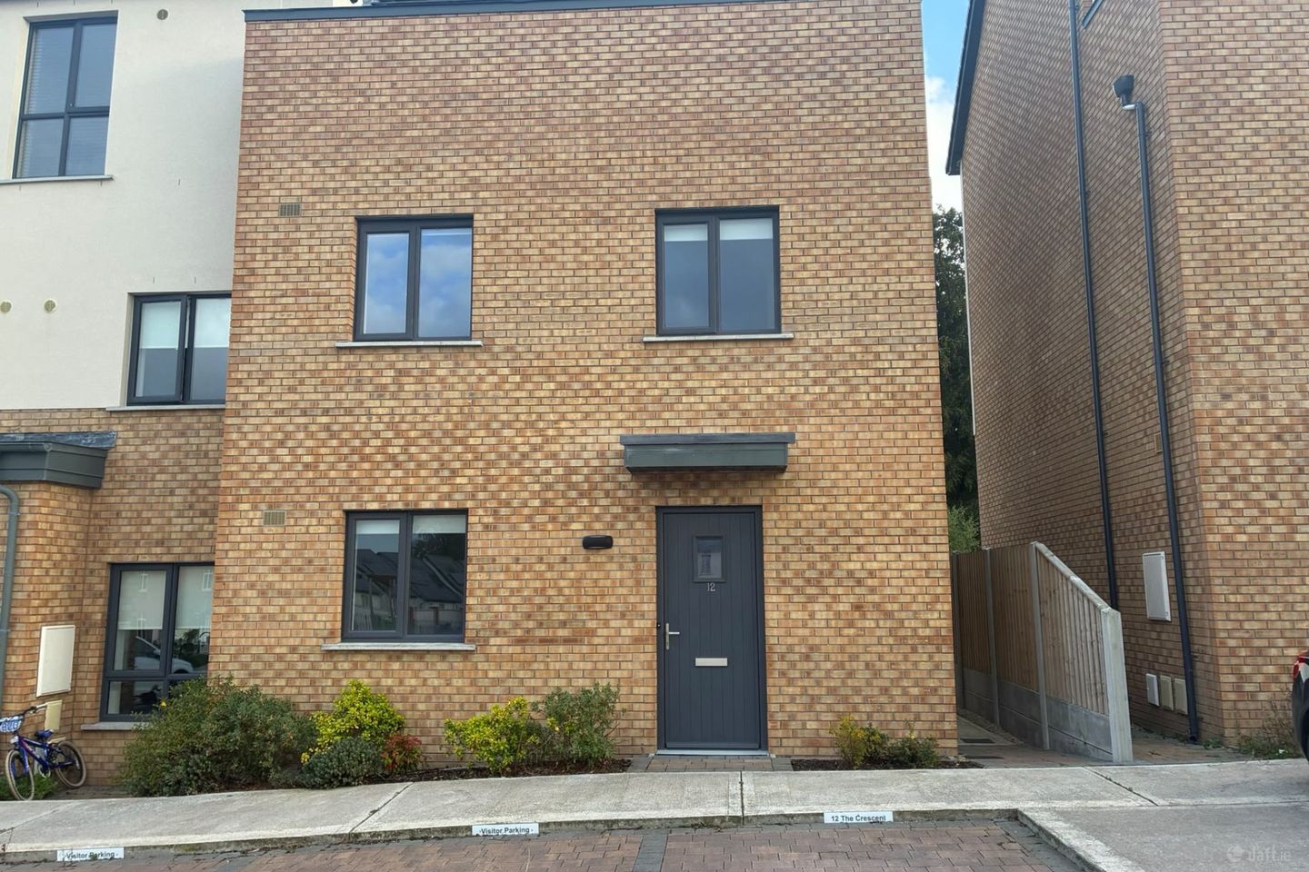12 The Cresent, Baker Hall, Navan, Co. Meath — photo 1