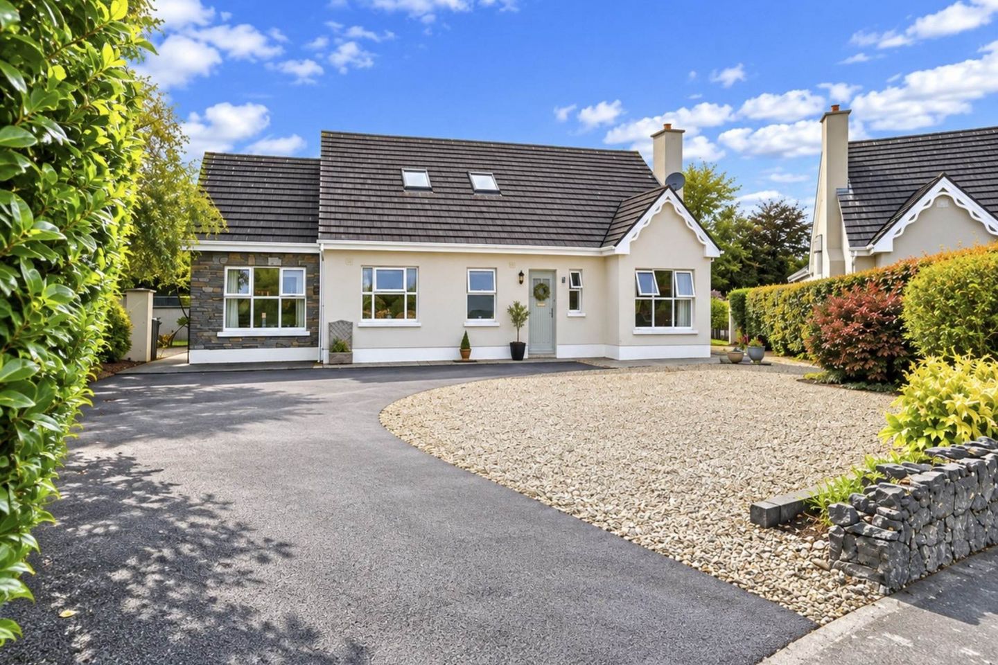 4 Primrose Gardens, Clarecastle, Ennis, Co. Clare, V95K4PW — photo 1