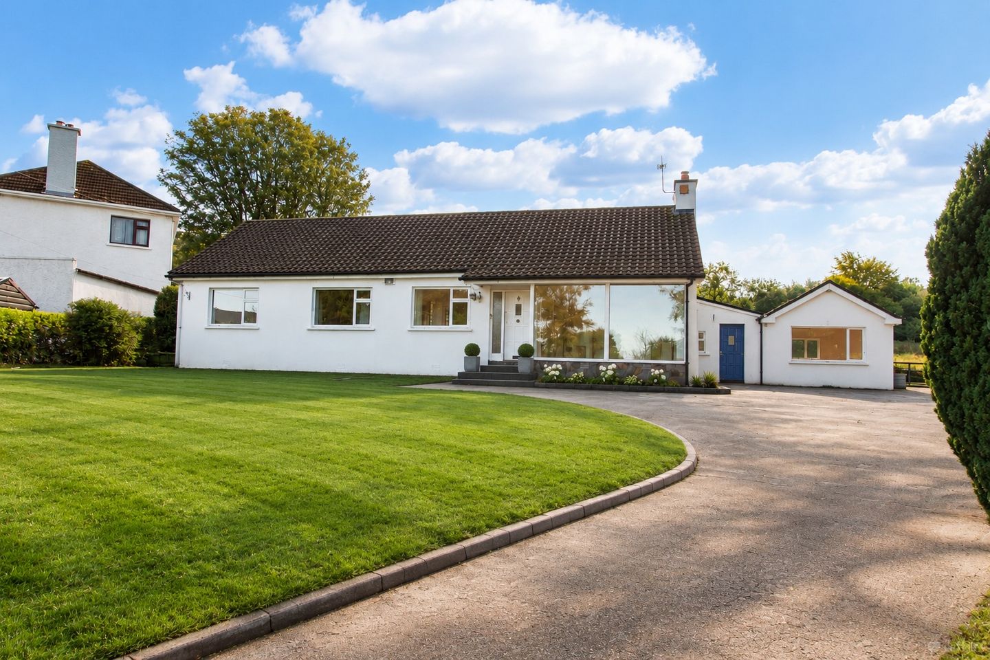 'Hedgerow', The Bungalow, Ballybawn Lower, Kilmacanogue, Killough, Co. Wicklow, A98C952 — photo 1