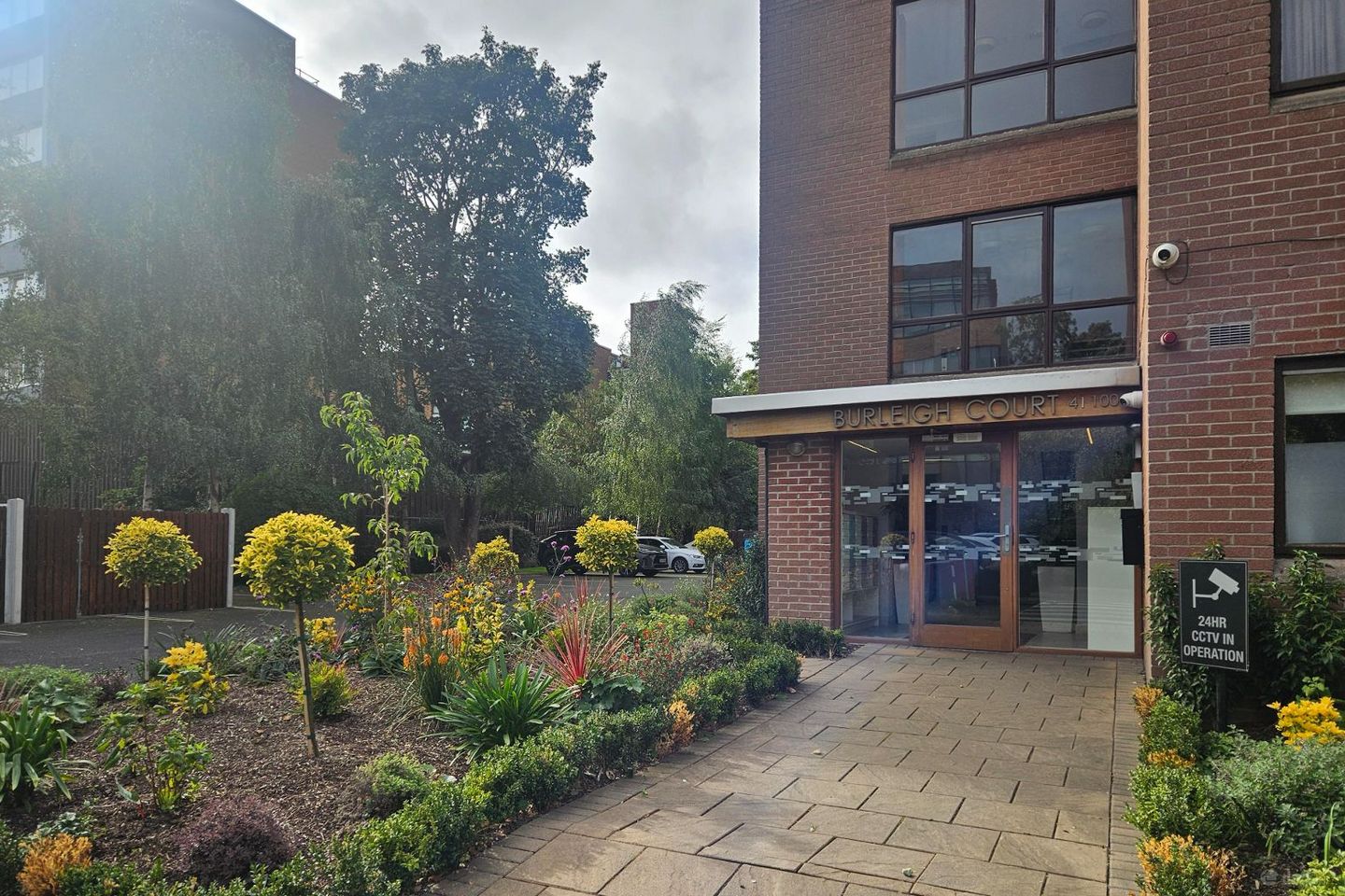 Apartment 70, Burleigh Court, Ballsbridge, Dublin 4 — photo 1