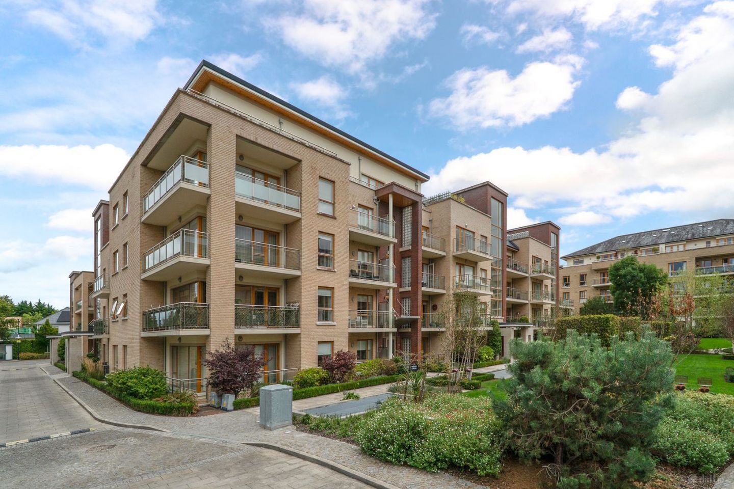 Apartment 296, The Elm, Trimbleston, Goatstown, Dublin 14, D14T2H6 — photo 1