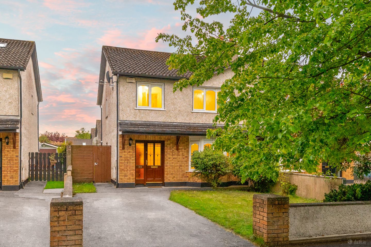 25 College Orchard, Newbridge, Co. Kildare, W12P968 — photo 1