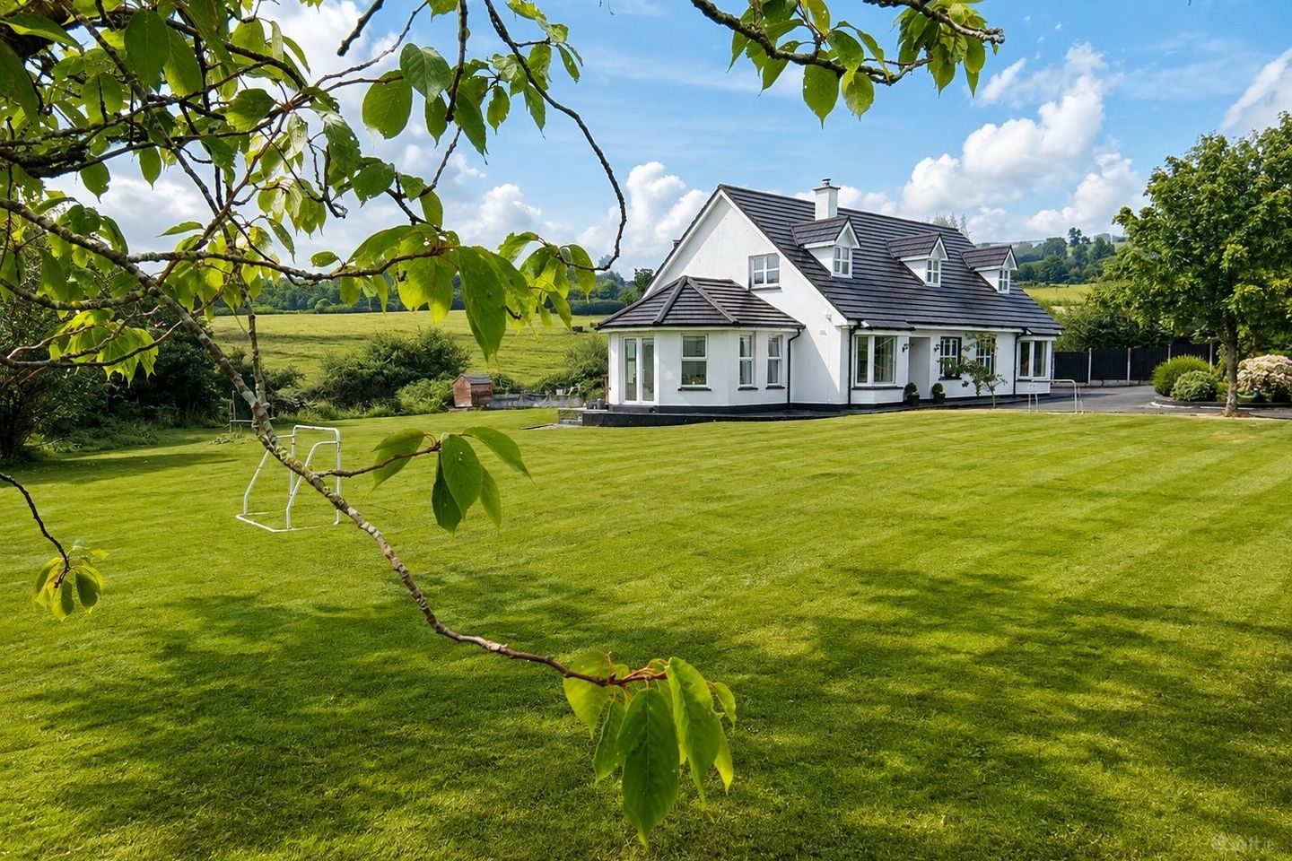 Carrigbán, Curraghavoe, Mitchelstown, Co. Cork — photo 1