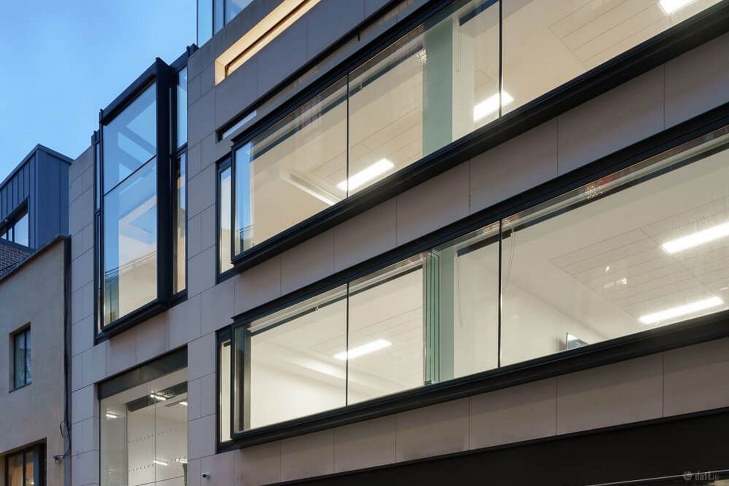 Schoolhouse Lane Serviced offices to let 