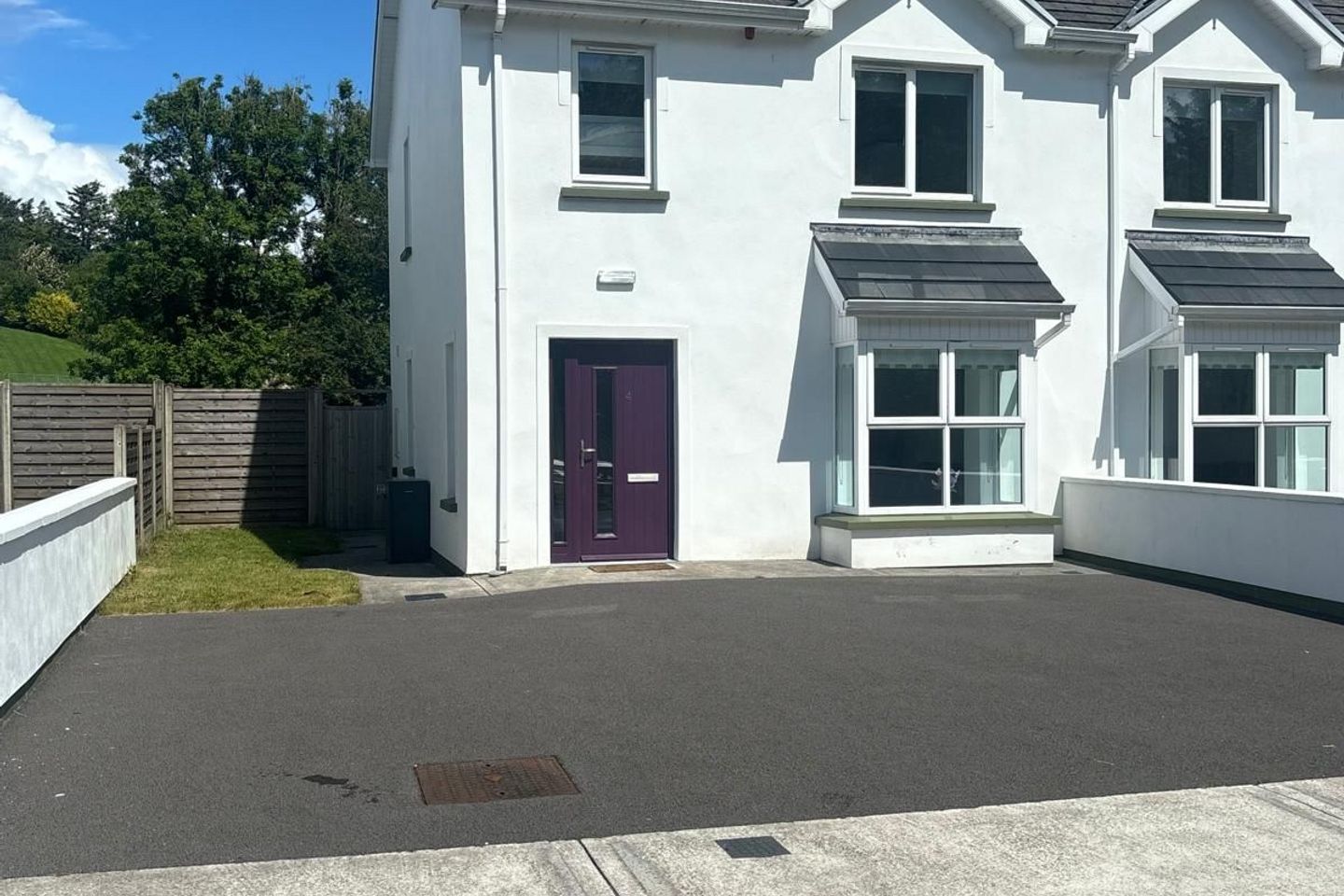 4 Úisce Dubh, Ballintra, Rossnowlagh, Co. Donegal, F94RXH5 — photo 1