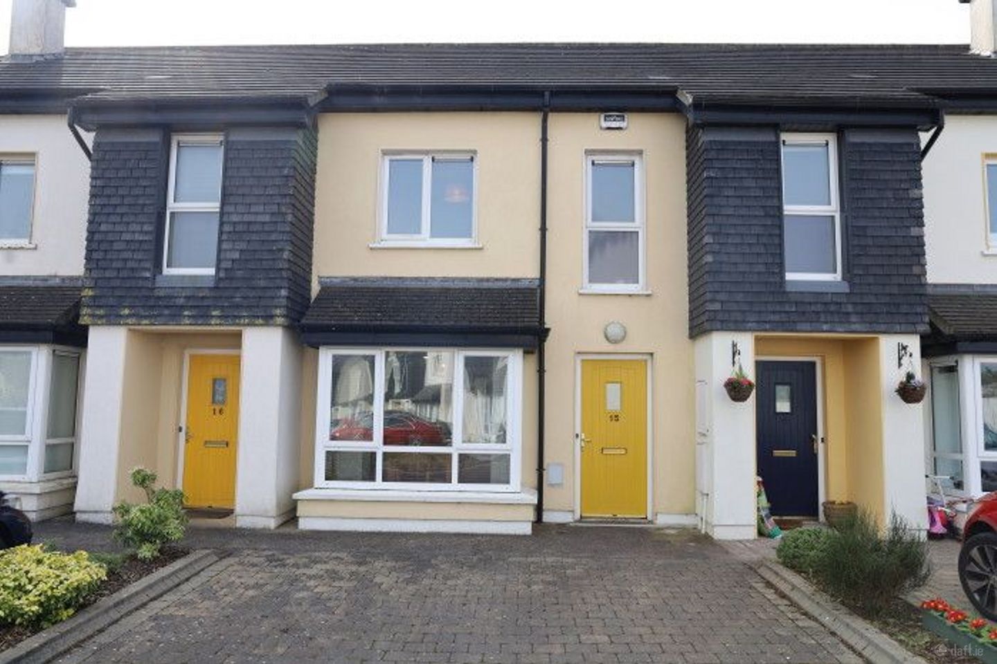 15 The Crescent, Highfield Park, Ballincollig, Co. Cork — photo 1