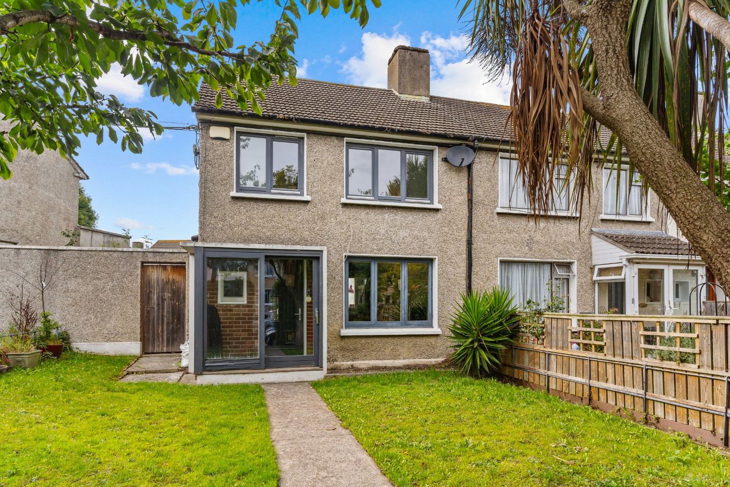 67 Beech Hill Drive, Donnybrook, Dublin 4, D04P0K8 — photo 1