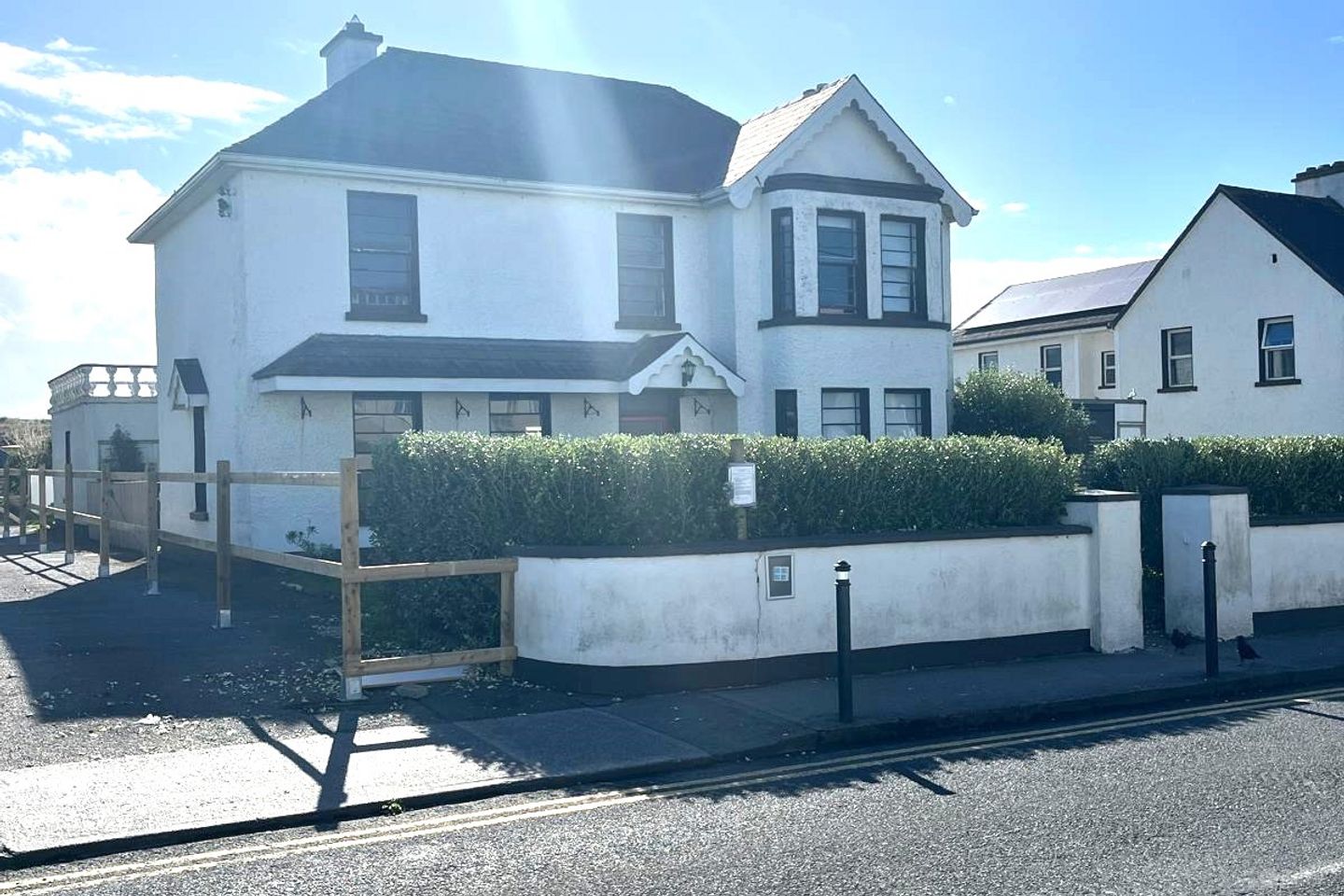 "Strandhill Lodge", Shore Road, Strandhill, Sligo, F91W957 — photo 1