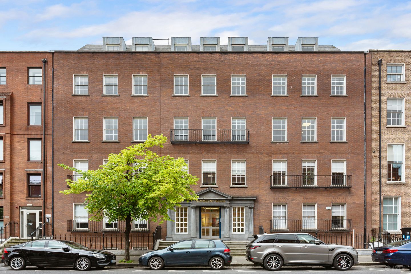 Part 3rd Floor Rear, Newmount House, Lower Mount Street, Dublin 2, Dublin 2, Co. Dublin — photo 1