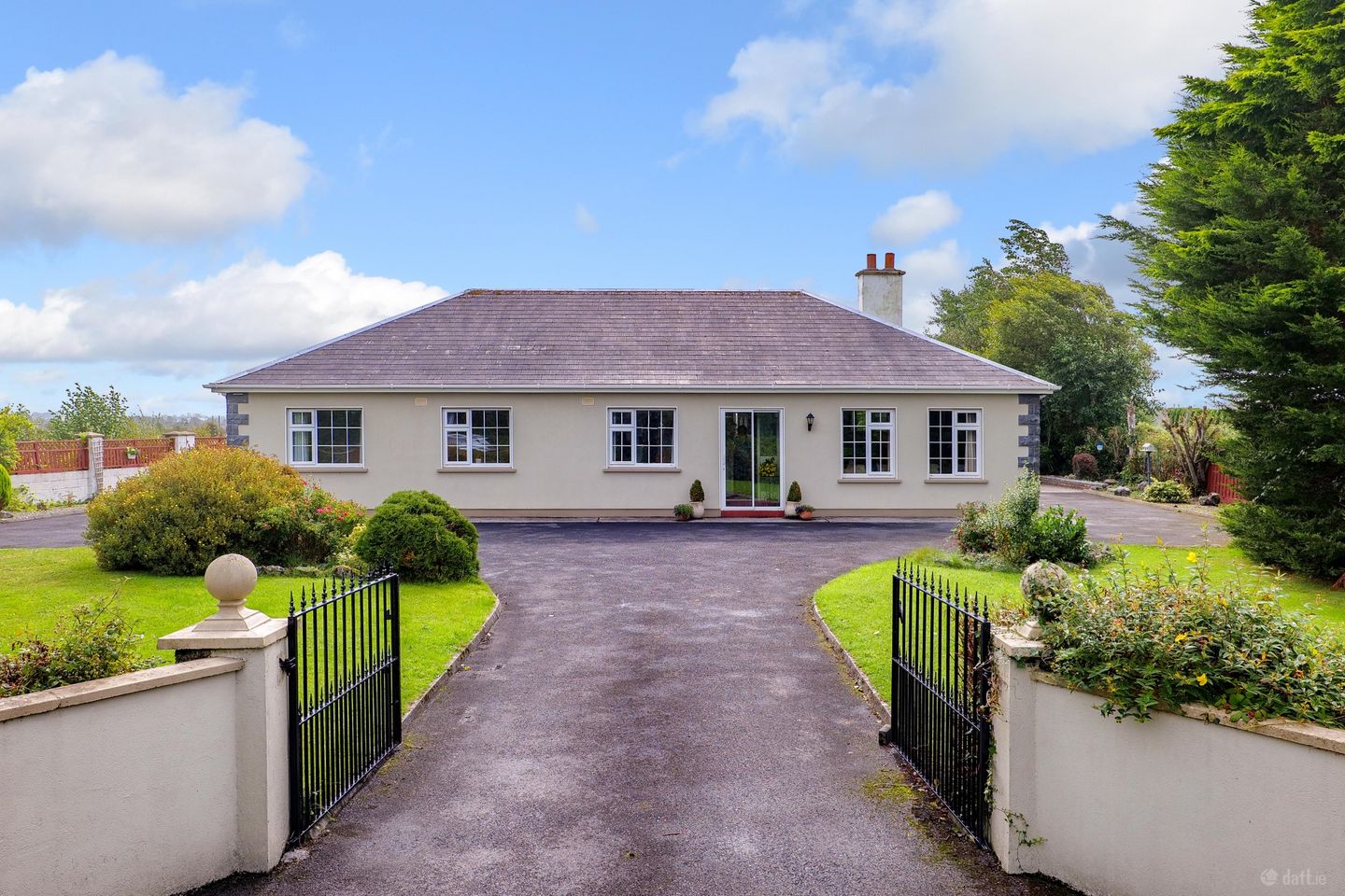 Gortatleva, Claregalway, Co. Galway, H91 TPX5 — photo 1