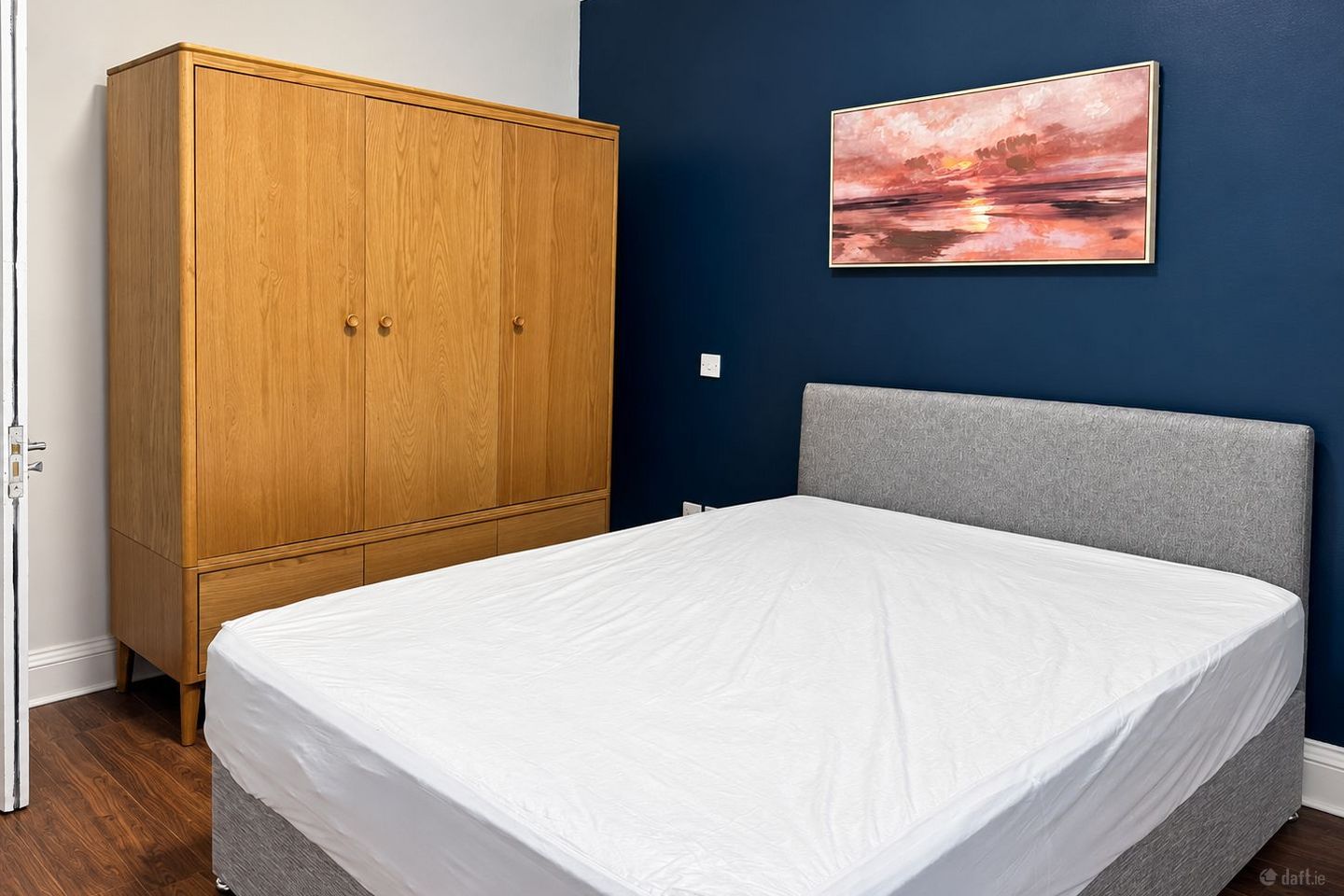 Room to let  , 16 Sackville Place near to O'Connell Street Lower, Dublin 1 — photo 1
