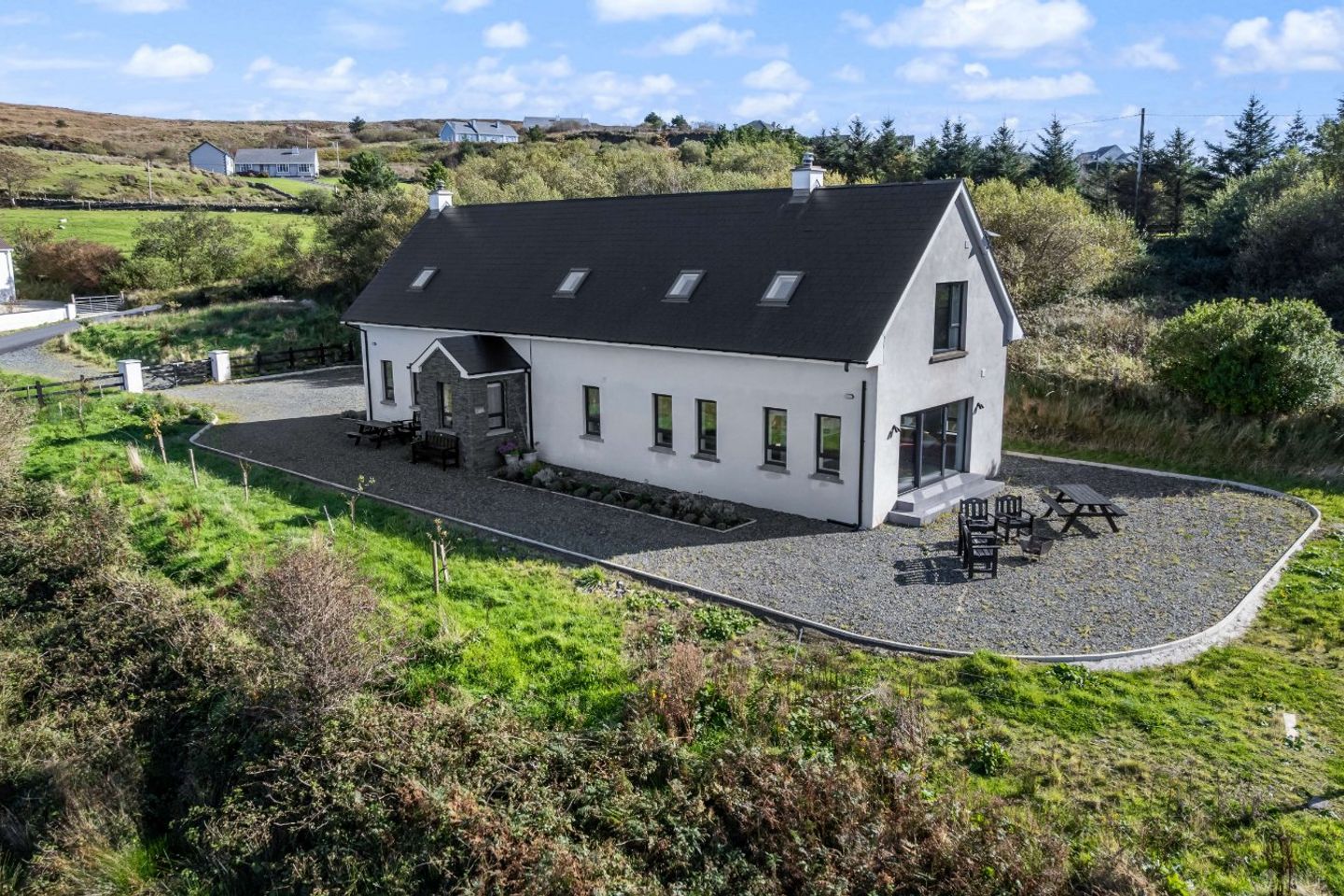 Derrylahan, Kilcar, Co. Donegal, F94X39X — photo 1