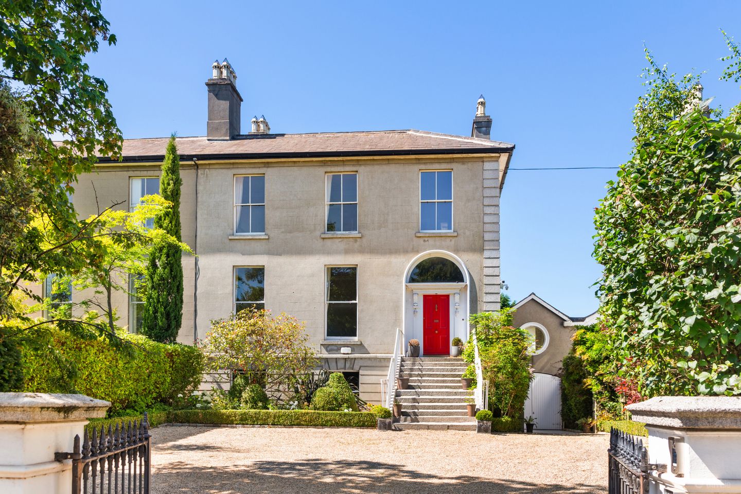 3 St James Terrace, 6  Clonskeagh Road, Clonskeagh, Dublin 6 — photo 1