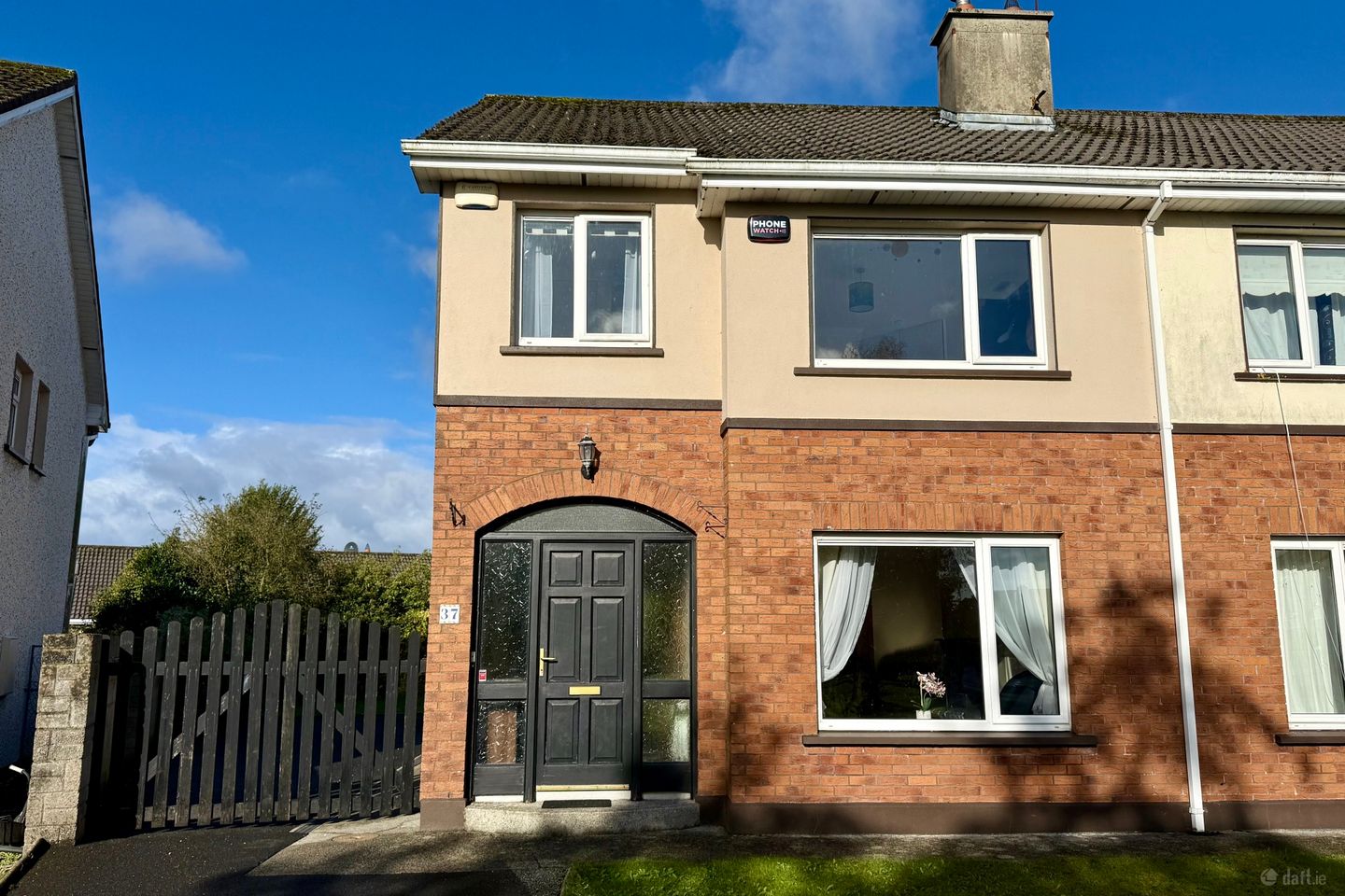 37 Rossmor, Castlebar, Co. Mayo, F23 N924 — photo 1