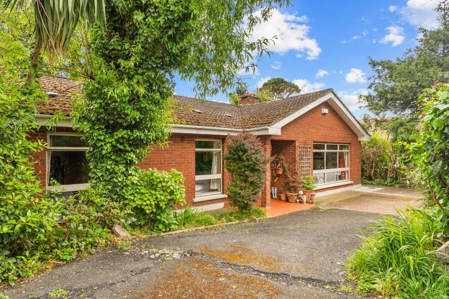Marine Lodge, Seafield Road, Killiney, Co. Dublin, A96H966 — photo 1