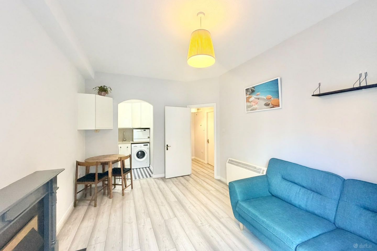Apartment 90, King's Court, Parnell Street, Dublin 1, D01E802 — photo 1