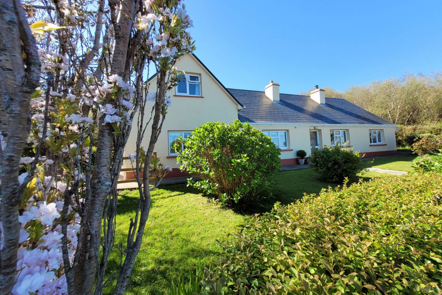 Sea Breeze, Kilsallagh Lower, Kilsallagh, Co. Mayo, F28AK28 — photo 1