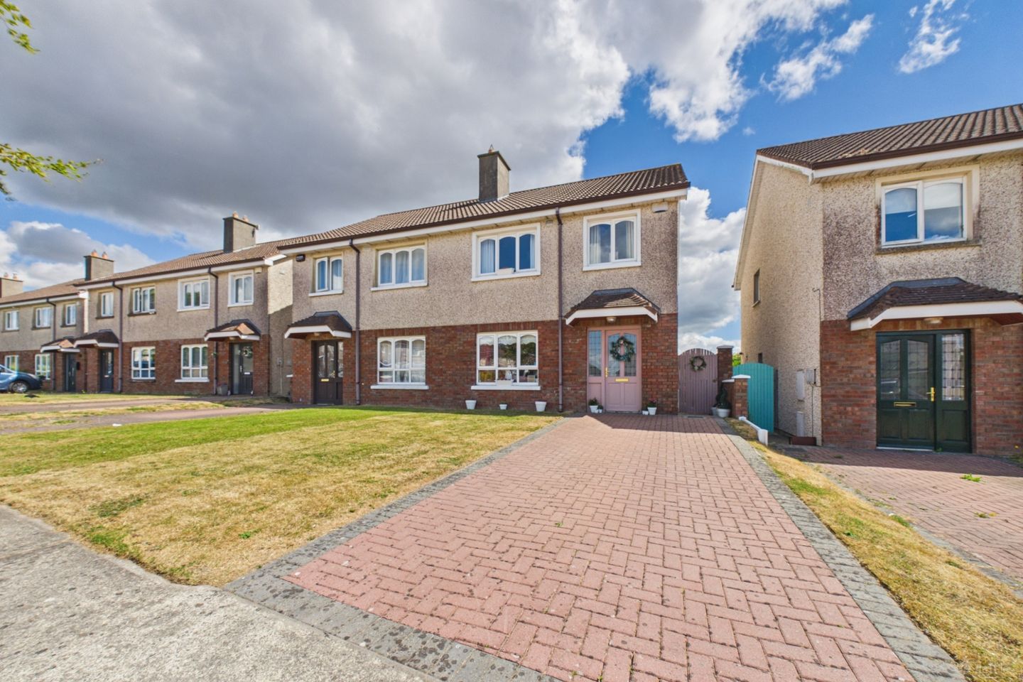 93 Meadowbank, Baile na NDeise, Waterford, X91 WCX6 — photo 1