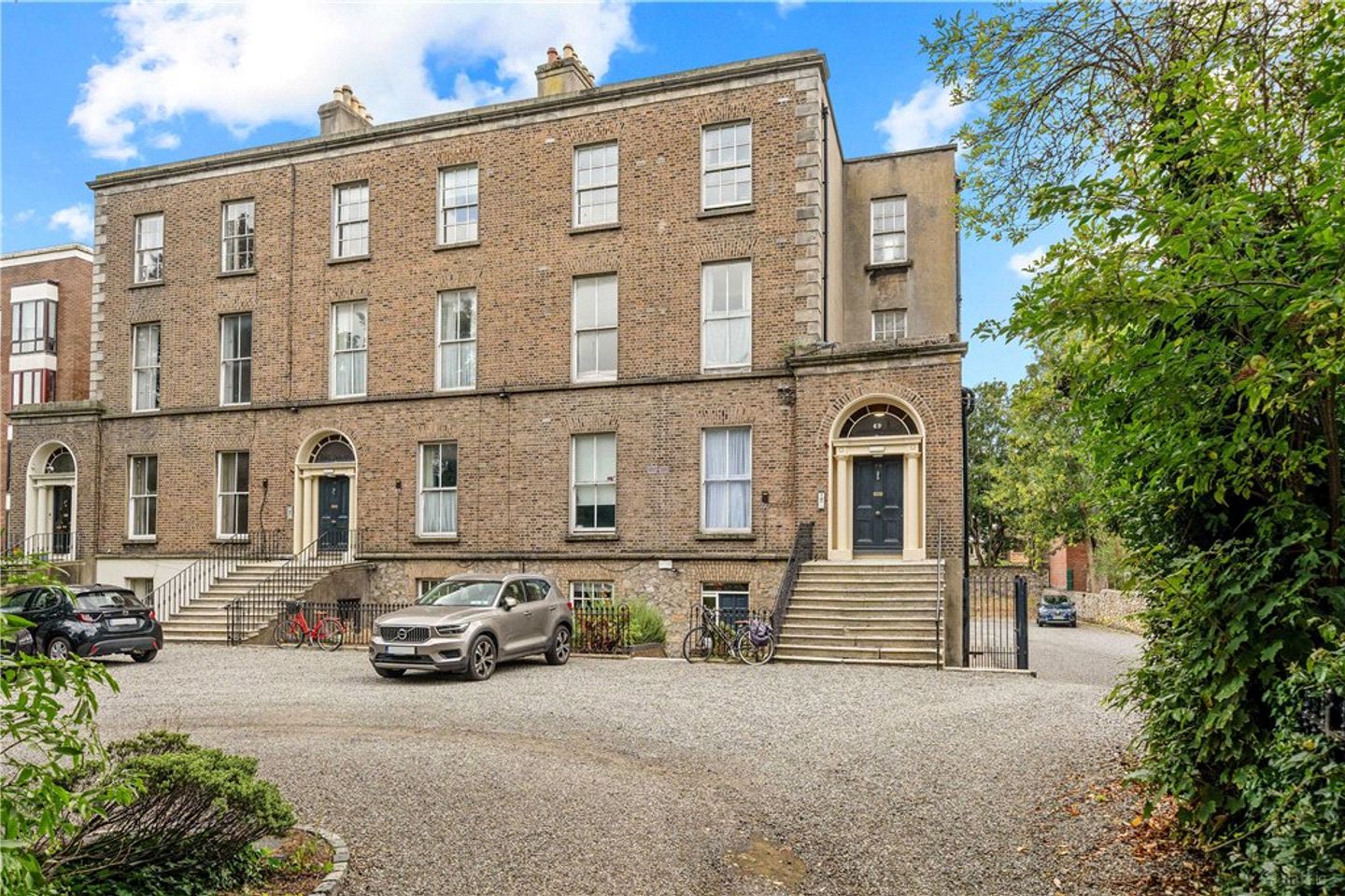 69-71 Pembroke Road, Ballsbridge, Dublin 4, D04HT97 — photo 1